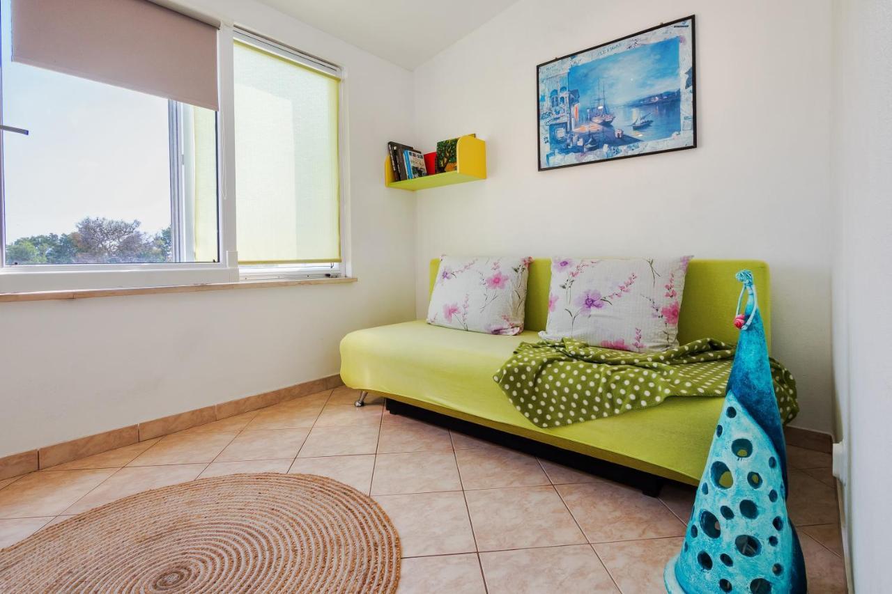 Apartment Sunny *