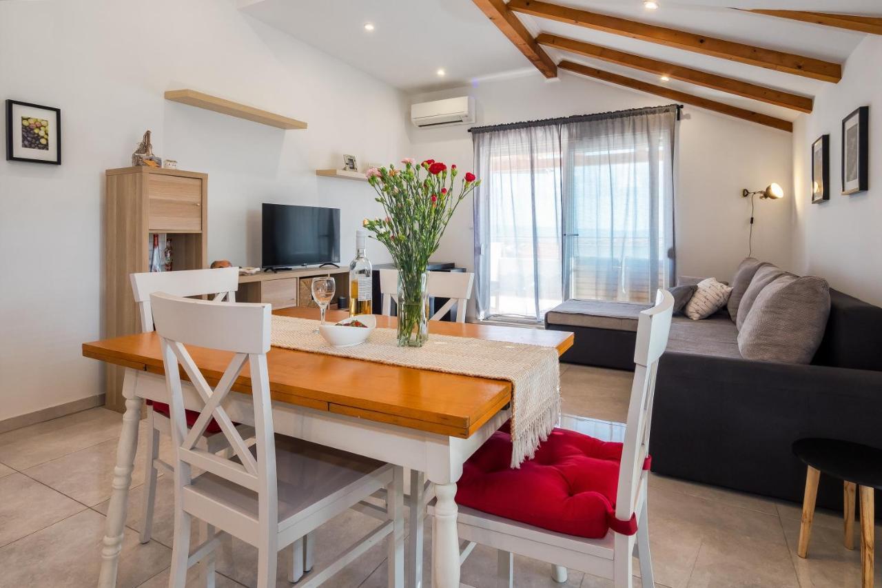Sunny Apartment Stobrec